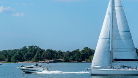 Voile et moteur : pourquoi 2026 marque un tournant technologique pour les plaisanciers ?