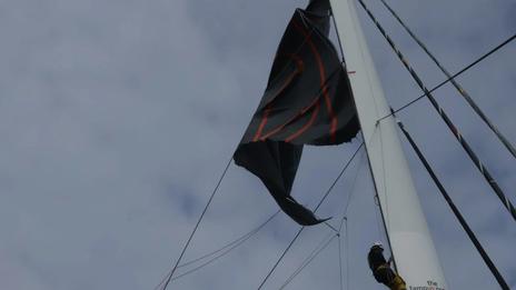 Trophée Jules Verne The Famous Project : envers et contre tout, la conquête ultime du tour du monde à la voile