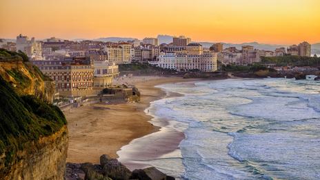 À Biarritz, une plage emblématique entre en chantier pour plusieurs mois