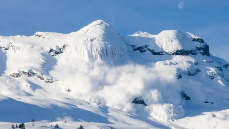 Montagne : fort risque d'avalanches dans les Alpes du Sud après la neige abondante