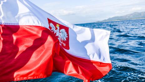 Guerre des pavillons : pourquoi les plaisanciers français changent-ils de couleurs ?