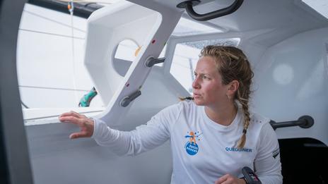 Kostum embarque avec Élodie Bonafous sur le projet Association Petits Princes – Quéguiner