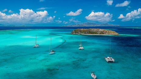 Escales aux Grenadines : 5 mouillages de rêve pour oublier la grisaille en février