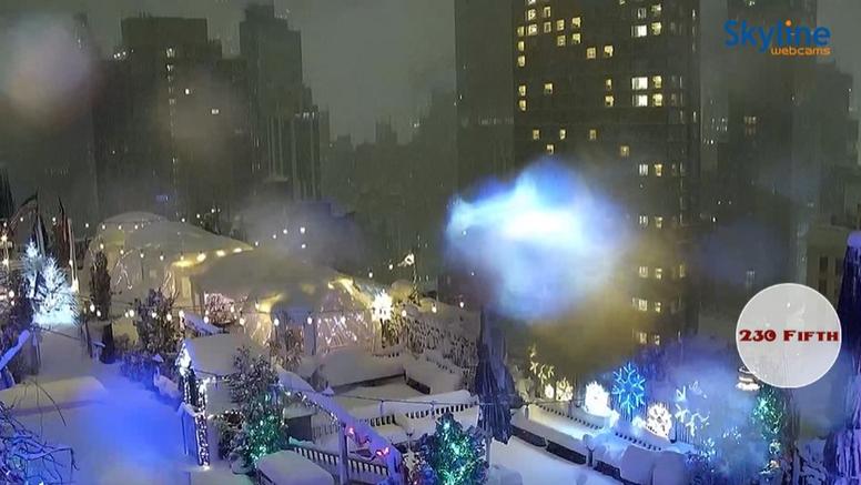 Tempête de neige ce lundi à New York et sur l’est des États-Unis : 8500 vols annulés, la ville en alerte