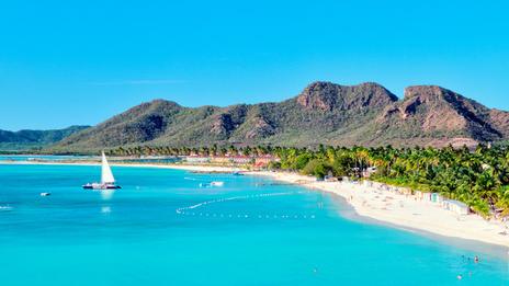 Antigua : pourquoi l’île aux 365 plages est la star du mois de mars