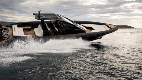 Technohull Alpha 45 : 13,8 m de puissance brute et plus de 85 nœuds en pointe