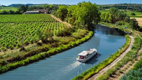 Du large aux écluses : le Canal du Midi, autre école du bateau