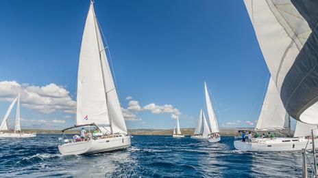 Régater avec son voilier : un rêve à portée de main !