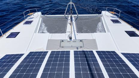 Solaire, hydrogénérateur, alternateur, groupe : le bon mix pour gagner en autonomie