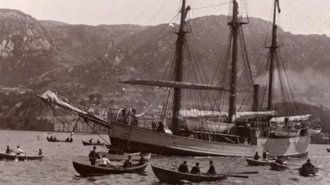 Les grandes expéditions polaires : de Shackleton à Jean-Louis Étienne, l’appel du Grand Nord