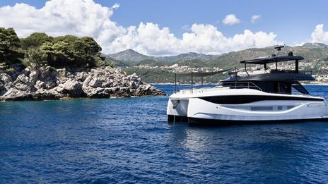 Prestige met à l’honneur sa gamme M-Line lors du International Multihull Show 2026