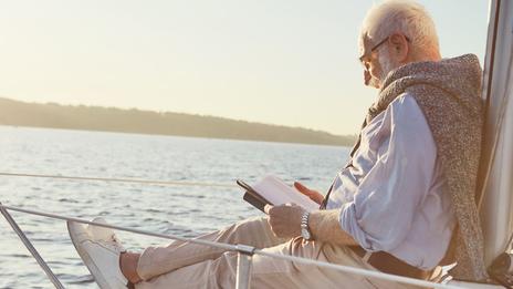 Les grands romans de mer à lire absolument : ces classiques qui ont forgé l’imaginaire maritime