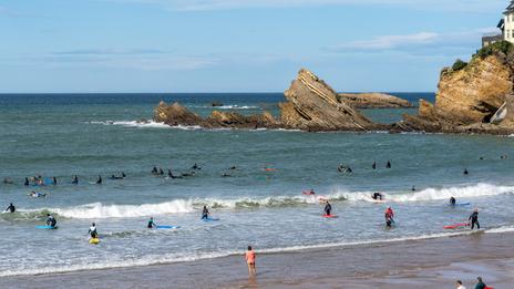 Surf et surfréquentation : à partir de quand un spot change de nature
