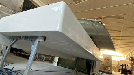 Dernières finitions avant la présentation officielle du Whisper 50 à Antibes en mai