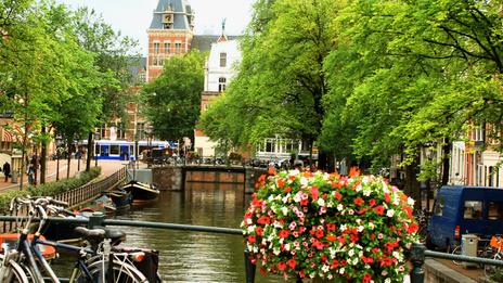 Amsterdam au printemps : le city break parfait entre canaux, musées et terrasses