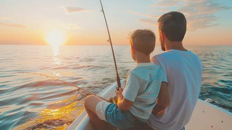 Pêche en mer en famille : 5 lieux faciles pour initier les enfants