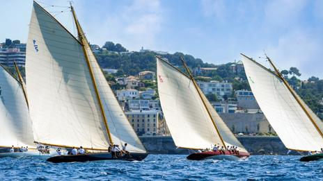 Voiles du Vieux-Port 2026 : Marseille célèbre 20 éditions de yachts classiques, de régates et de musique