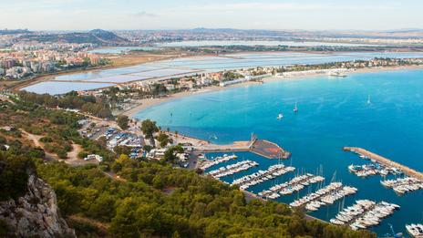 Cagliari avant l’été : la capitale sarde à découvrir entre mer, ruelles et lumière méditerranéenne