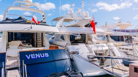 Pourquoi certains bateaux et yachts sont-ils féminisés ?
