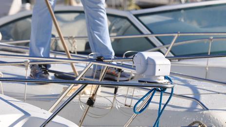 Entretien du bateau : les produits écologiques sont-ils enfin efficaces ?