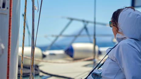 Ces jeunes qui larguent les amarres sans expérience nautique