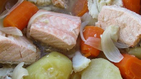 Matelote au cidre : la rencontre entre les poissons de rivière et les vergers normands