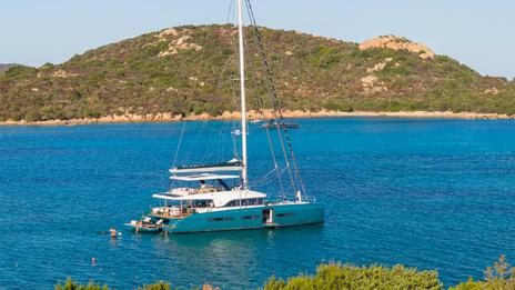 Lagoon et Coral Guardian : plus de 5 000 coraux restaurés pour une plaisance plus responsable