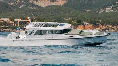 Essai Axopar 38 XC Cross Cabin  : le crossover nordique au sommet de sa forme