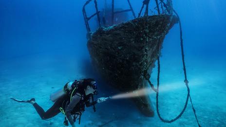 Plongée sur épave : ce qu’il faut savoir avant sa première exploration