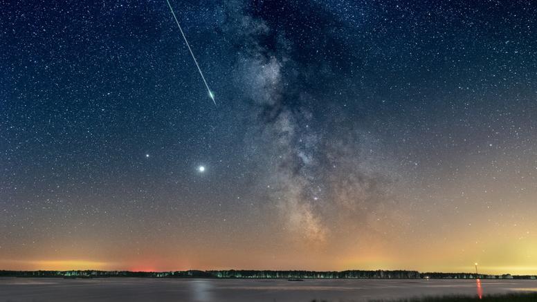 Double pluie d’étoiles filantes : un spectacle à guetter malgré la pleine Lune du Cerf