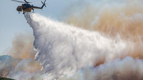 Incendies : après la Gironde, la Grèce de nouveau frappée par les flammes en pleine saison touristique