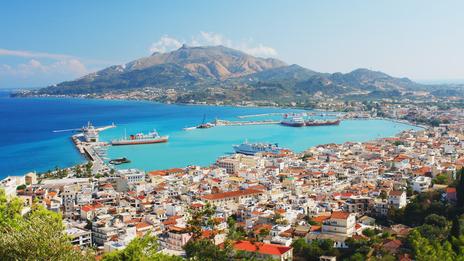 Cet été, découvrez Zakynthos autrement : les criques secrètes que les excursions en bateau ignorent