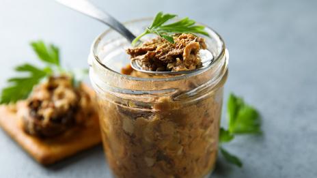 Tapenade au thon et aux anchois : une revisite gourmande du grand classique provençal