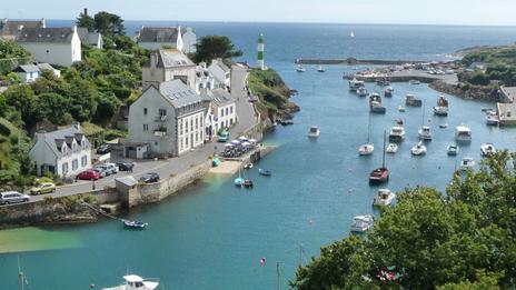 Top 5 des ports de charme à visiter en Bretagne cet été