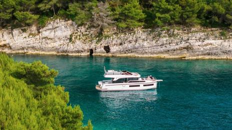 Delphia 11 : une nouvelle version de 250 ch tournée vers la navigation côtière