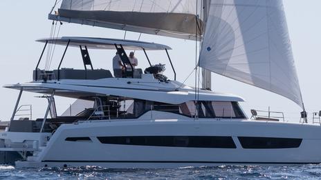 Fountaine Pajot à l’essai : le FP 55, le chaînon manquant ?