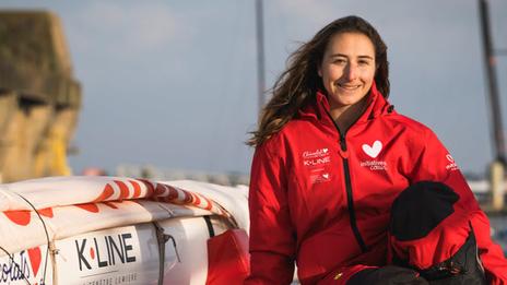 Route du Rhum – Destination Guadeloupe : Violette Dorange passe à l’offensive