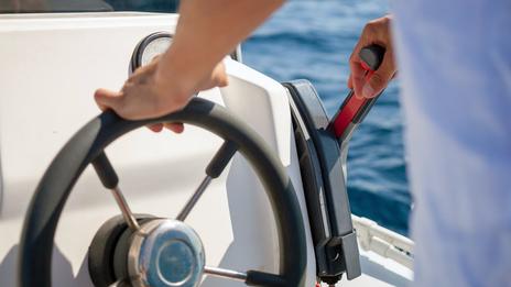 Permis bateau : pourquoi près de 100 000 Français se lancent-ils encore chaque année ?