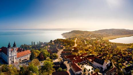 Pourquoi octobre est une excellente période pour découvrir le lac Balaton en Hongrie