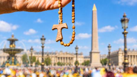 Visite du pape en France : une météo souvent estivale de Paris à Lourdes
