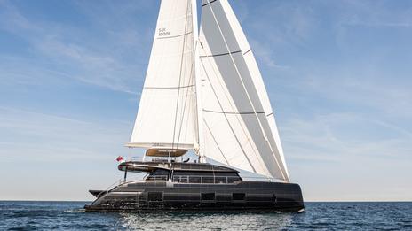 Sunreef dévoile Ipharra, son premier catamaran à voile 100 Eco électrique