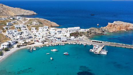 Folegandros en octobre : la Cyclade sauvage qui retrouve son calme après l’été