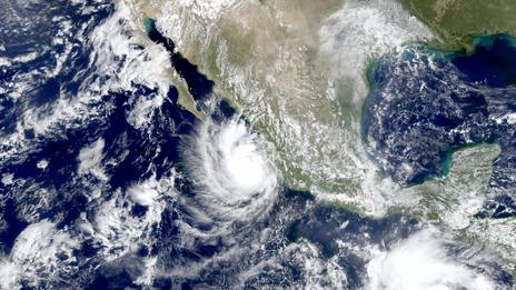 Ouragan Simon au Mexique : des inondations majeures et une nouvelle menace cyclonique