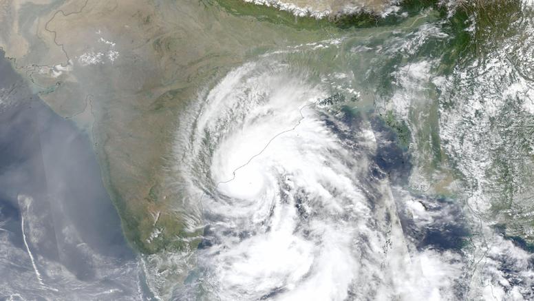 Cyclone Arnab en Inde : vents à 150 km/h, inondations et plus de 180 000 évacués