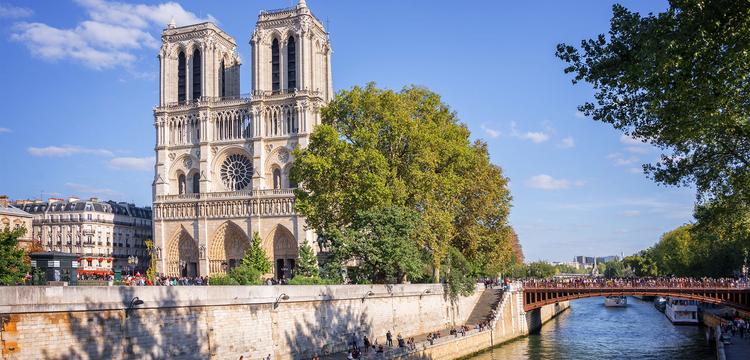 weather France Notre Dame de Paris