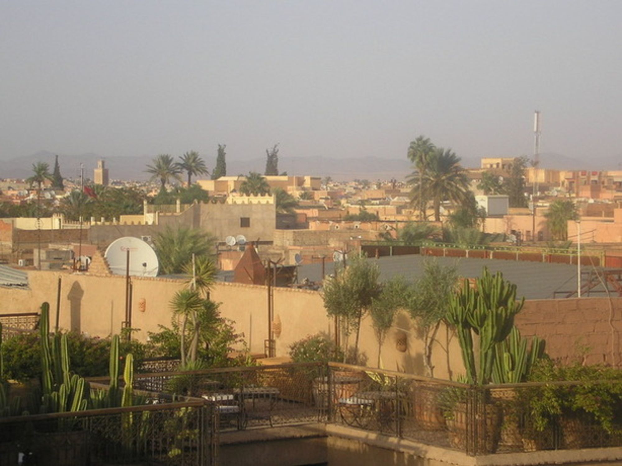 Nouvelle vague de chaleur au Maroc, 21 morts en 24h - Actualités La ...