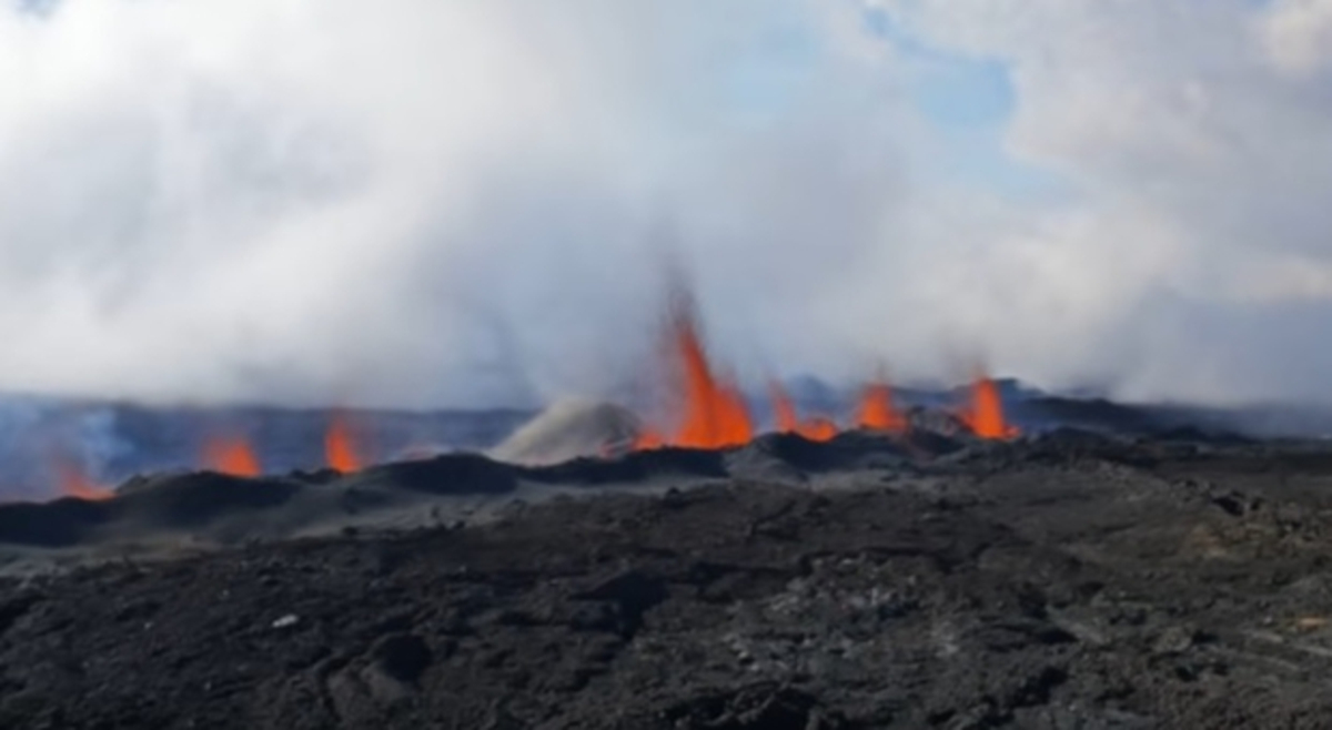 Le Piton de la Fournaise en éruption Actualités La Chaîne Météo