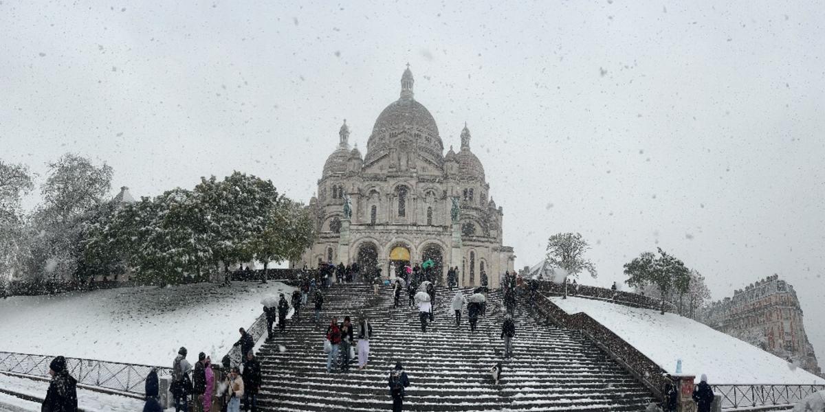 Tempête CAETANO : un épisode de neige exceptionnel et des vents records - Actualités La Chaîne Météo