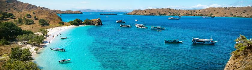 Indonésie orientale : entre volcans et récifs, la route de Sumbawa à Flores