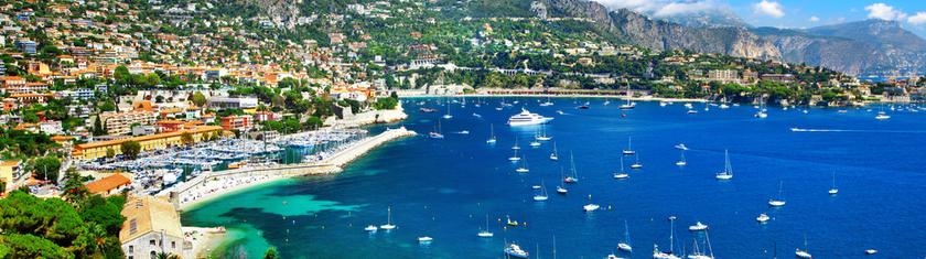 Tourisme mondial 2025 : la France reste 1ère destination mais l’Espagne réduit l’écart